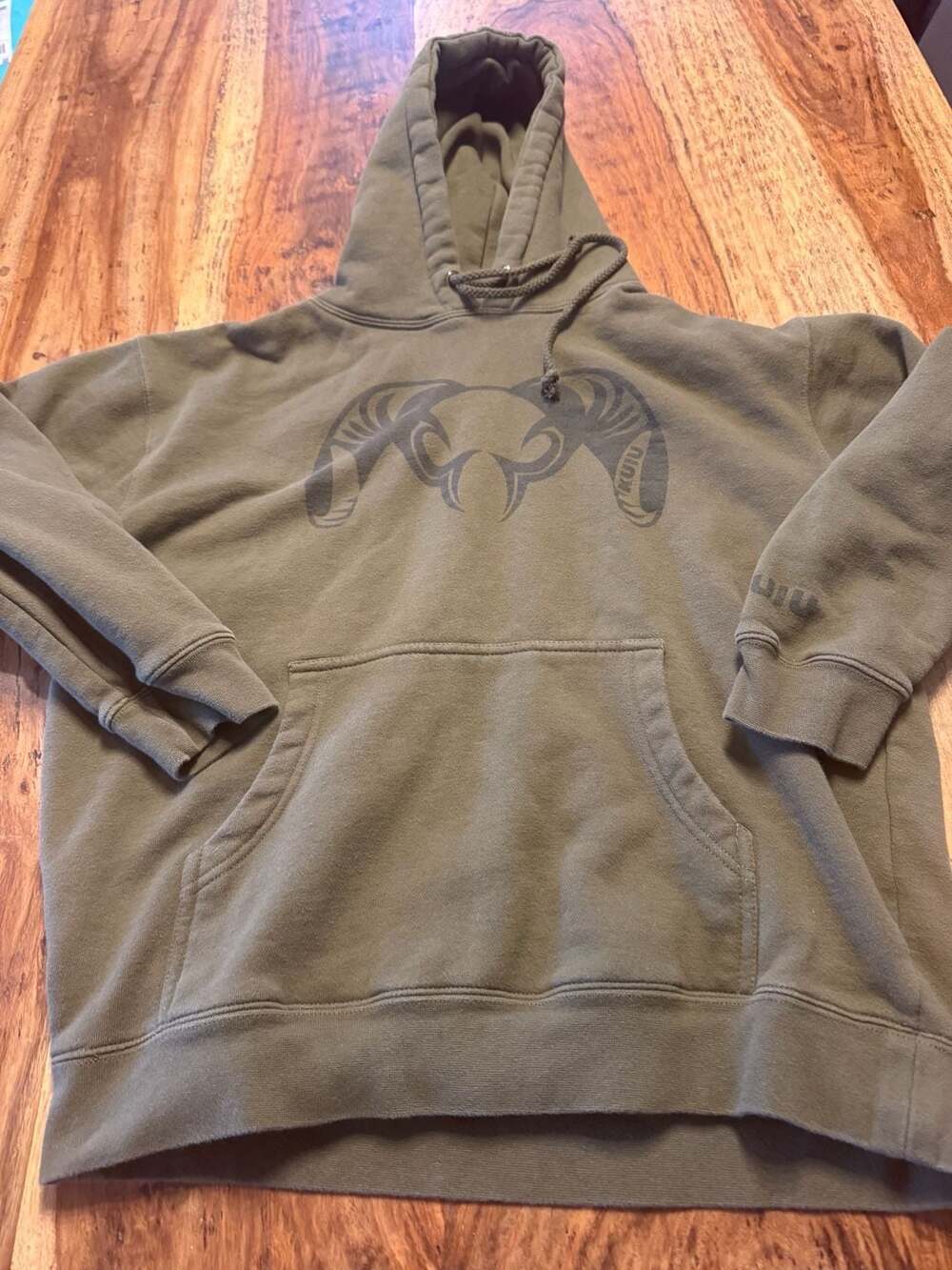 KUIU Ram Logo Pullover Hoodie Olive Green Size Medium